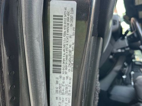 Used 2018 Jeep Wrangler Sport image 31