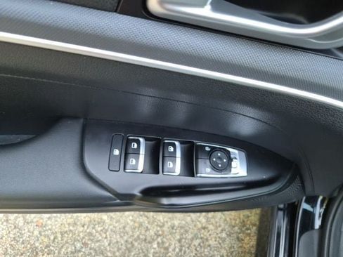 Used 2023 Kia K5 LXS FWD image 17
