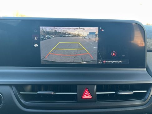 Used 2024 Kia Seltos EX image 17