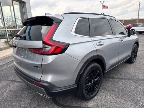 Used 2023 Honda CR-V Sport Touring image 3