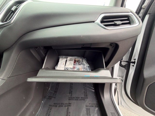Used 2024 Chevrolet Equinox LT AWD/4WD image 35