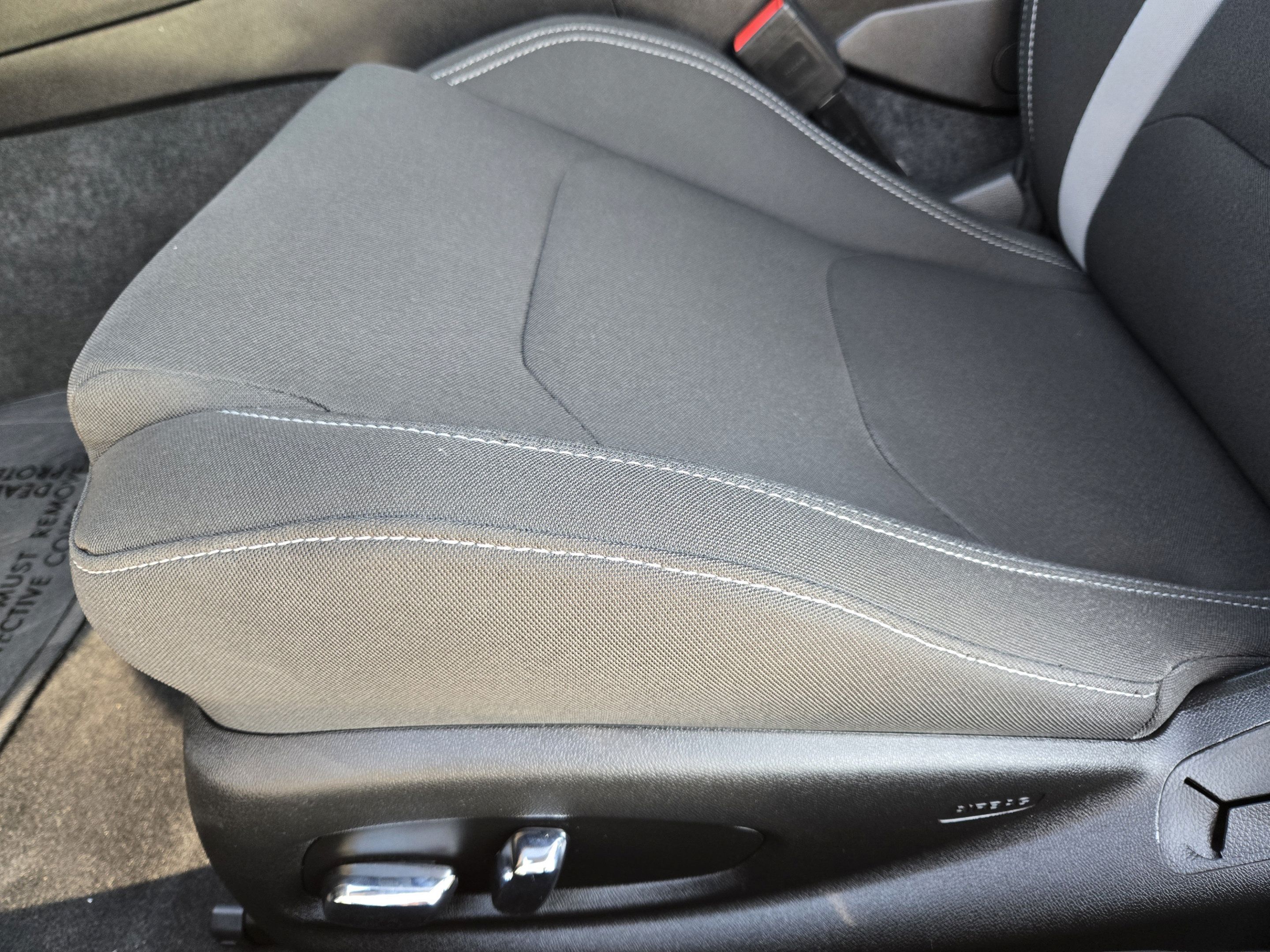 Used 2020 Chevrolet Camaro SS RWD image 22