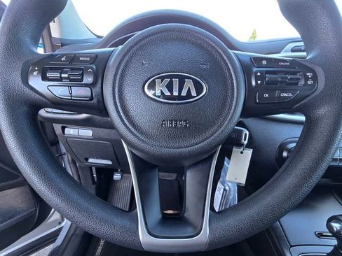 Used 2018 Kia Sorento LX AWD/4WD image 14