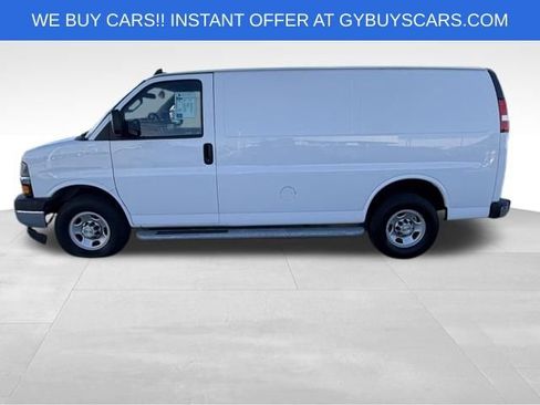 Used 2023 Chevrolet Express 2500 w/ Driver Convenience Package image 3