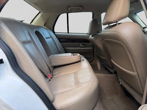 Used 2005 Mercury Grand Marquis LS RWD image 18