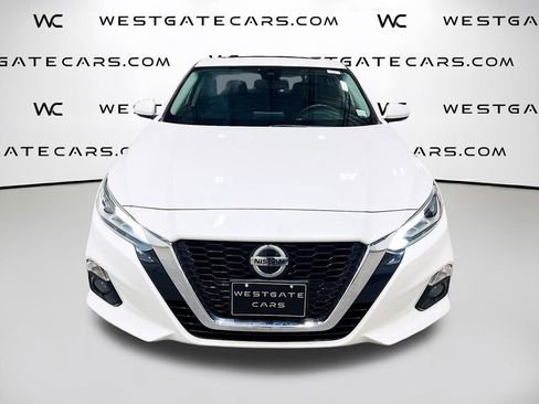 Used 2020 Nissan Altima 2.0 Platinum image 4