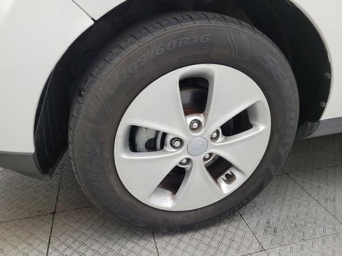 Used 2016 Kia Soul image 31