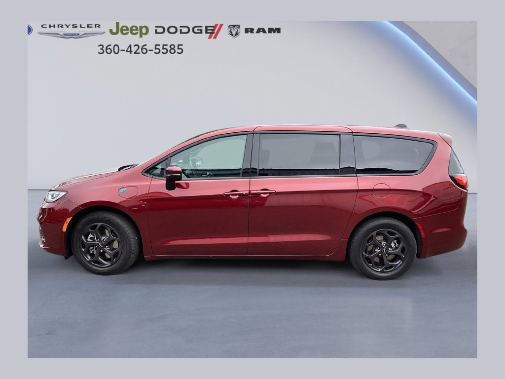 Used 2023 Chrysler Pacifica Touring-L w/ S Appearance Package FWD 360° Tour