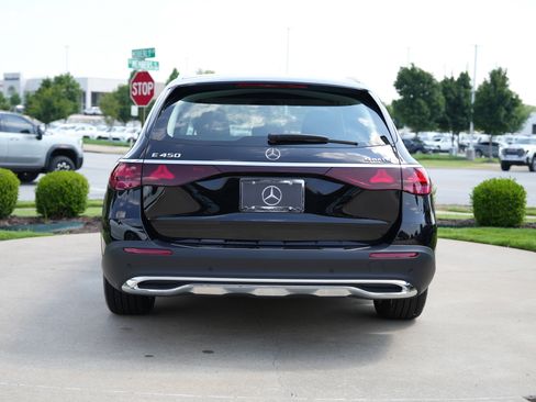 New 2025 Mercedes-Benz E 450 4MATIC All-Terrain Wagon image 6