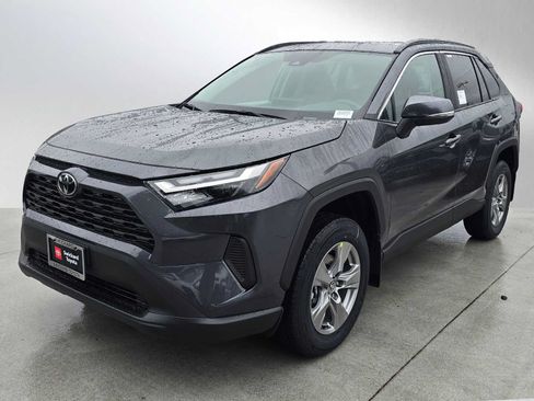 Certified 2025 Toyota RAV4 XLE w/ Convenience Package AWD/4WD image 7
