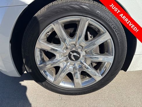 Used 2013 Hyundai Equus Signature image 9