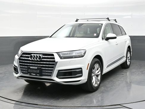 Used 2019 Audi Q7 3.0T Premium Plus w/ Premium Plus Package AWD/4WD image 2