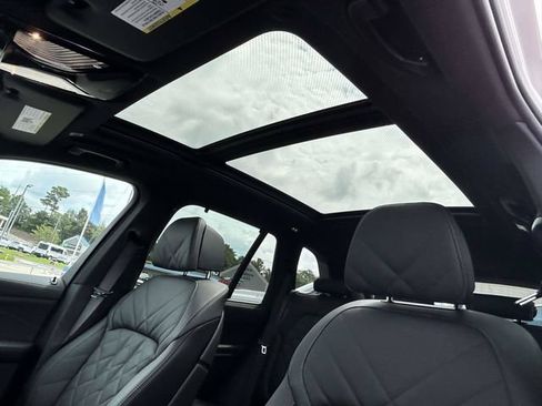 Used 2026 BMW X5 M60i w/ Executive Package AWD/4WD image 19