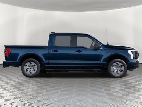New 2025 Ford F150 Lightning Flash AWD/4WD image 5