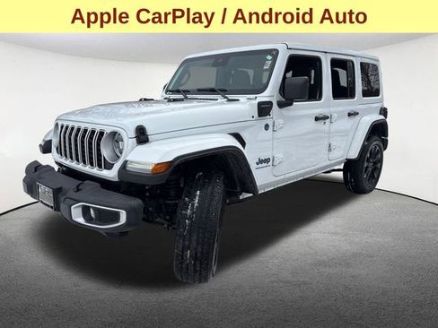 Used 2025 Jeep Wrangler Unlimited Sahara w/ Safety Group image 5