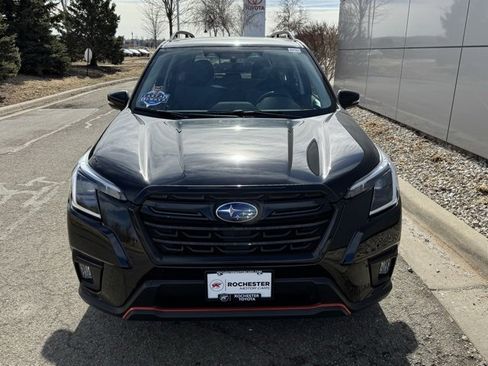 Used 2023 Subaru Forester Sport image 35