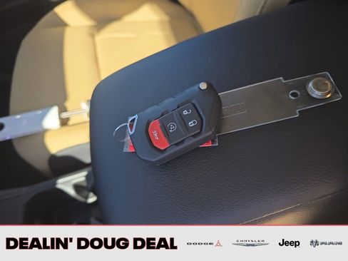New 2026 Jeep Gladiator Willys AWD/4WD image 28