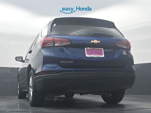 Used 2022 Chevrolet Equinox LS FWD image 32