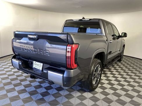 Used 2025 Toyota Tundra Limited AWD/4WD image 8