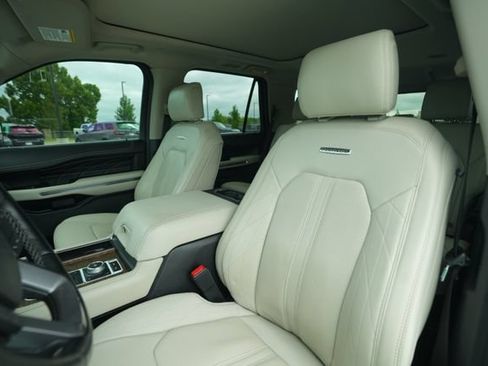 Used 2020 Ford Expedition Platinum AWD/4WD image 45