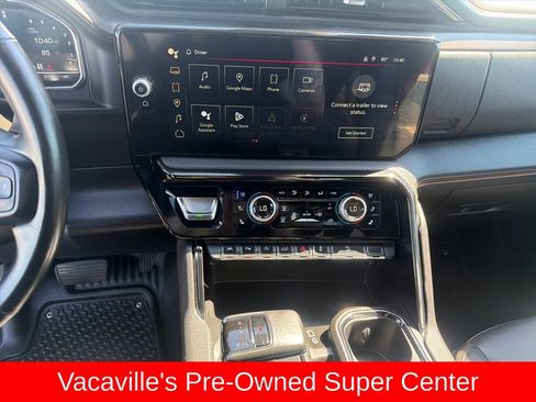 Used 2024 GMC Sierra 1500 AT4 w/ Technology Package AWD/4WD image 17