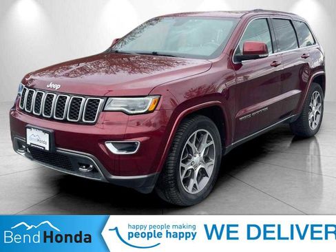 Used 2018 Jeep Grand Cherokee Limited image 1