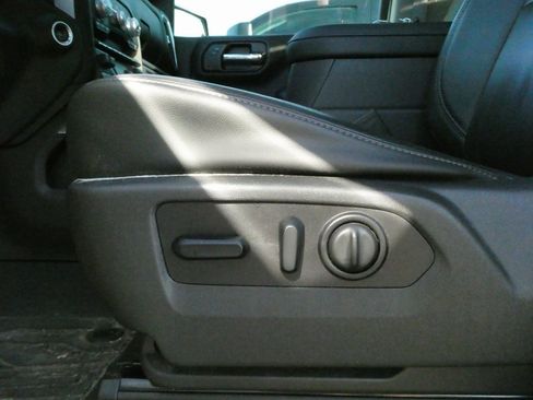 Used 2020 GMC Sierra 1500 SLT w/ SLT Premium Plus Package image 8