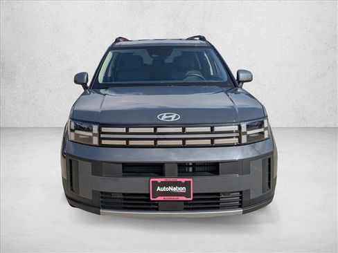 Used 2026 Hyundai Santa Fe SEL FWD image 2