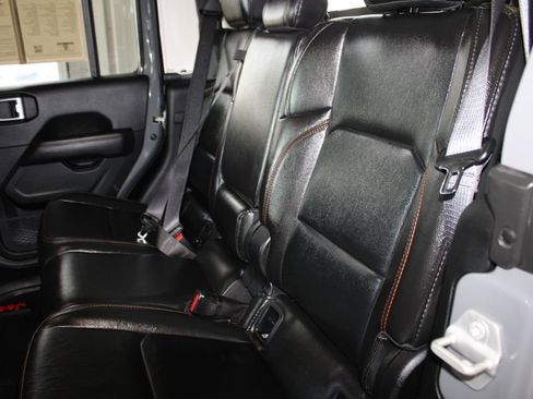 Used 2022 Jeep Gladiator Mojave w/ LED Lighting Group AWD/4WD image 53