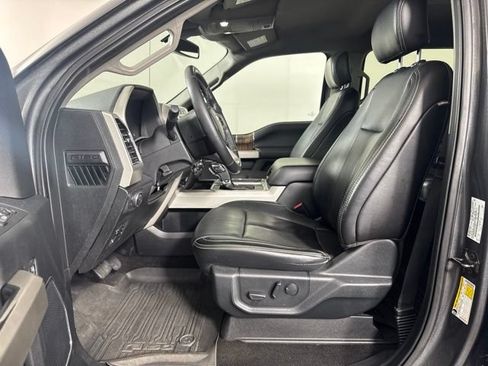 Certified 2020 Ford F150 Lariat w/ FX4 Off-Road Package AWD/4WD image 11
