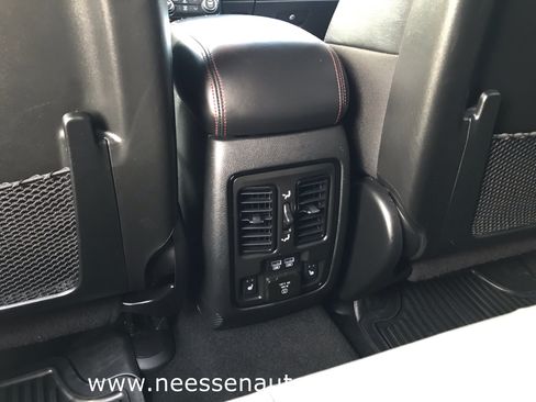 Used 2024 Dodge Durango GT image 19