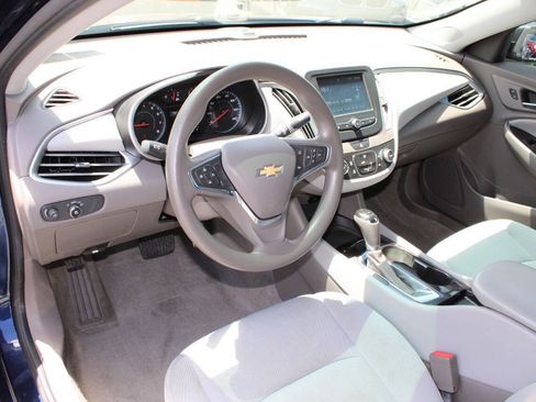 Used 2016 Chevrolet Malibu LS FWD image 13