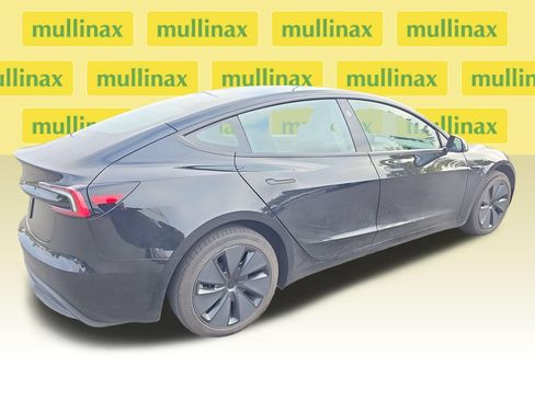 Used 2025 Tesla Model 3 Long Range RWD image 3