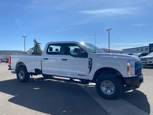 New 2026 Ford F250 4x4 Crew Cab Super Duty image 22