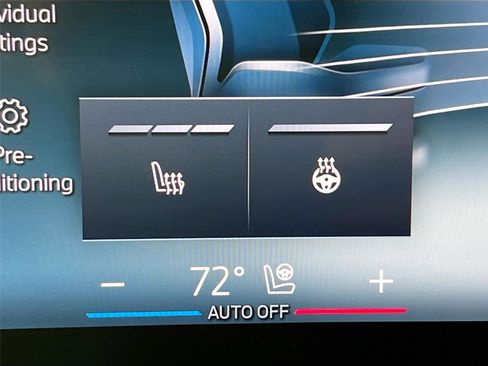 Certified 2024 BMW X5 xDrive50e w/ Premium Package image 22