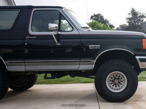 Used 1990 Ford Bronco AWD/4WD image 11