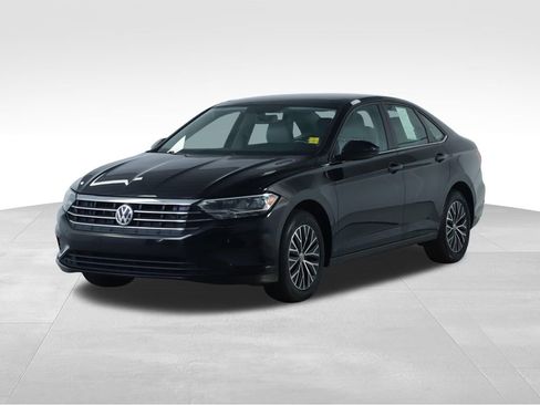Used 2020 Volkswagen Jetta SE w/ SE Cold Weather Package FWD image 8