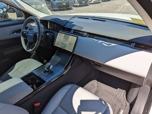 Used 2025 Land Rover Range Rover Velar Dynamic SE AWD/4WD image 32
