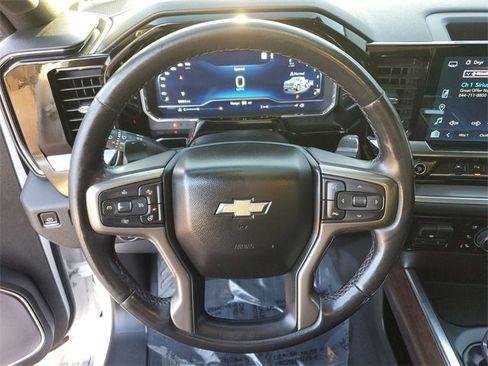 Used 2022 Chevrolet Silverado 1500 High Country w/ High Country Premium Package image 17