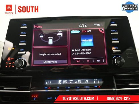 Used 2023 Toyota Sienna XLE image 13