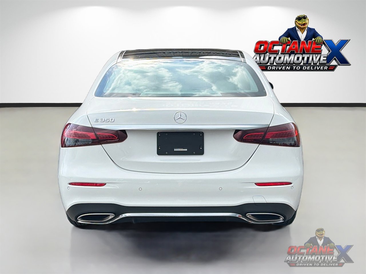 Used 2022 Mercedes-Benz E 350 Sedan image 6