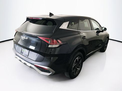 Used 2025 Kia Sportage LX image 9