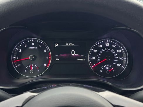 Used 2023 Kia Forte LX image 10