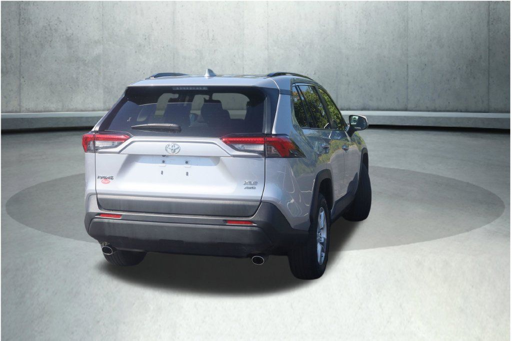 Certified 2019 Toyota RAV4 XLE AWD/4WD image 29