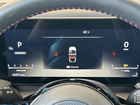 Used 2025 Nissan Kicks SR FWD image 32