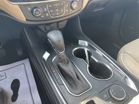 Used 2023 Chevrolet Traverse Premier w/ LPO, Floor Liner Package FWD image 31