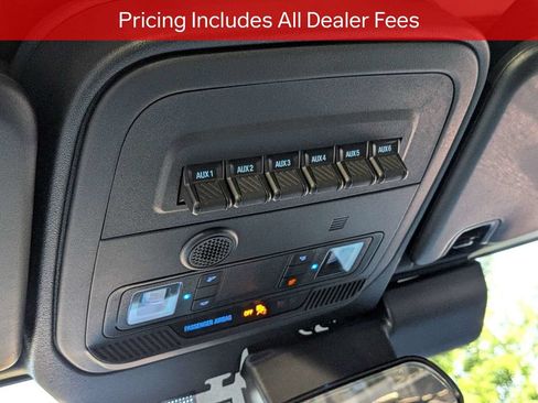 Used 2025 Ford Bronco Heritage Edition AWD/4WD image 21