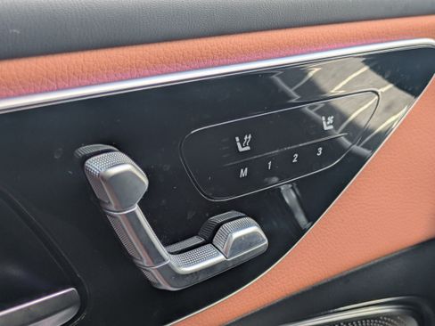 Certified 2023 Mercedes-Benz GLC 300 image 23