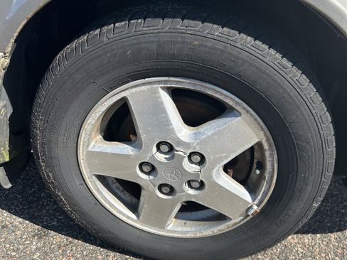 Used 2001 Toyota Camry LE FWD image 28