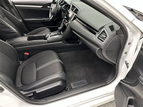Used 2019 Honda Civic Sport image 23